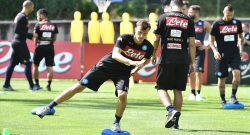 GAZZETTA - Guaio per Chiriches, a Nizza torna Albiol. Doppio dubbio in mediana: le ultime