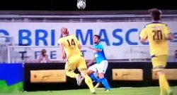 Trento-Napoli, stupendo gol di Ounas: una giocata al volo da applausi [VIDEO]