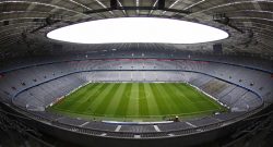 Napoli-Bayern, le formazioni ufficiali: Sarri ne cambia sette