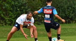 Napoli in Inghilterra per l'amichevole contro il Bournemouth, Ounas fa il differenziato