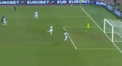Gol magnifico di Dries Mertens, alla Maradona! Lazio 1 Napoli 3 [VIDEO]