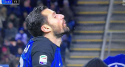 Inter, Candreva sputa verso il pubblico e insulta i tifosi: “Mort…” (VIDEO)