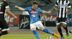 Gazzetta annuncia: "Sarri tentato dal mettere Zielinski titolare! Mertens in vantaggio, pronti quattro cambi di formazione" [GRAFICO]