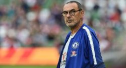 Chelsea, Sarri promette: "Smetterò di fumare"