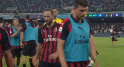 FOTO - Milan sconfitto, guardate la faccia di Higuain! Il Pipita si sfoga con Reina. Albiol invece...