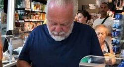 Figuraccia De Laurentiis, nega selfie ad una bambina