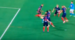 Gol di Arek Milik, azzurri in vantaggio! Napoli 1 Bologna 0 [VIDEO]