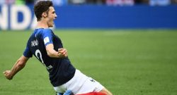 SKY - Il Napoli pensa al doppio colpo: occhi su Toljan e Pavard, Giuntoli li segue da mesi