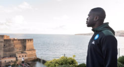 Koulibaly spegne le polemiche: "Napoli, qui sono nati i miei figli, io sono cresciuto e con la mia famiglia mi sento a casa"
