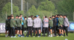 Sky - Ancelotti sceglie il ritiro, parte del gruppo non è d'accordo! Per una frangia della rosa non è la soluzione: i dettagli