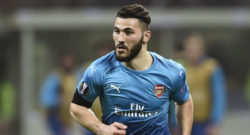 Sky UK - Il Napoli vuole Kolasinac dell'Arsenal. La Roma gli propone un accordo per l'anno prossimo