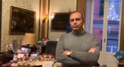 De Magistris: "Non abbiamo più entrate, non vi aspettate che ci siano autobus, raccolta rifiuti e tutela del verde pubblico: si va verso il disastro"