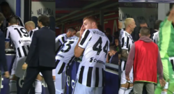 Il Guardian attacca: “La Juve si è ridotta rannicchiata attorno ad un cellulare per sperare nella Champions”