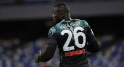Novità Koulibaly, Repubblica: non farà pressione per essere ceduto e per restare potrebbe spalmare lo stipendio