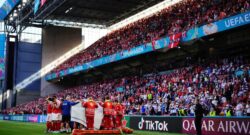 Danimarca-Finlandia, terrore per Eriksen: malore in campo, massaggio cardiaco