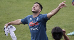 Manolas resta! CorSport: si ritrova in azzurro con soddisfazione! Ha capito che il ritorno all'Olympiacos è complicato per tre motivi