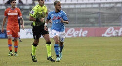 Il Mattino – Ounas andrà al Marsiglia, ma non è ancora fatta: trattativa aperta, i francesi vicini ai 16mln