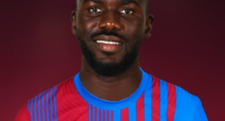Dalla Spagna - Il Barcellona ha fatto la prima offerta per Koulibaly ma è troppo bassa, i dettagli