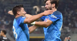 CorSera esalta Kvaratskhelia e Simeone: 25 milioni in due, sono i volti del Napoli capoclassifica